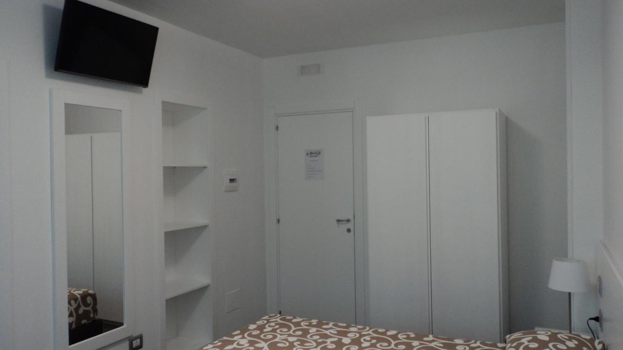 Il Melograno B&B กัสเตลลาเนตา มารีนา ภายนอก รูปภาพ